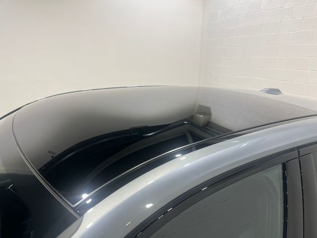 Foto 12 BMW iX2 eDrive20 150 kW (204 CV)