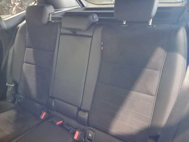 Foto 9 BMW iX1 eDrive20 150 kW (204 CV)