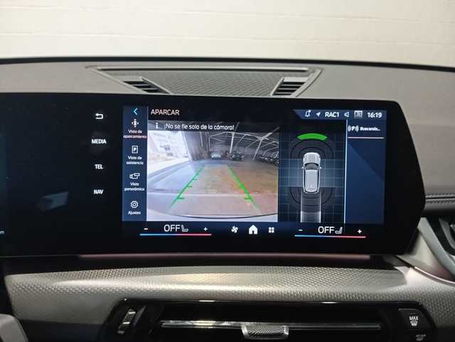 Foto 14 BMW iX1 eDrive20 150 kW (204 CV)