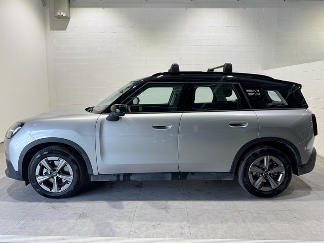 Foto 3 MINI  Countryman D 120 kW (163 CV)