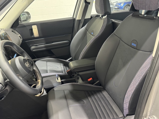 Foto 20 MINI  Countryman D 120 kW (163 CV)