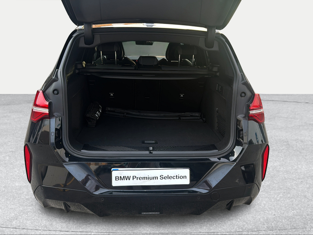 BMW X3 xDrive20d color Negro. Año 2024. 145KW(197CV). Diésel. En concesionario Ilbira Motor | Granada de Granada