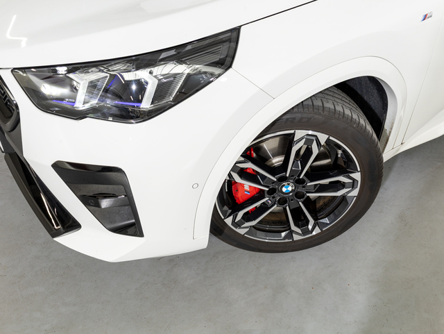 BMW X2 xDrive20d color Blanco. Año 2025. 120KW(163CV). Diésel. En concesionario Oliva Motor Girona de Girona