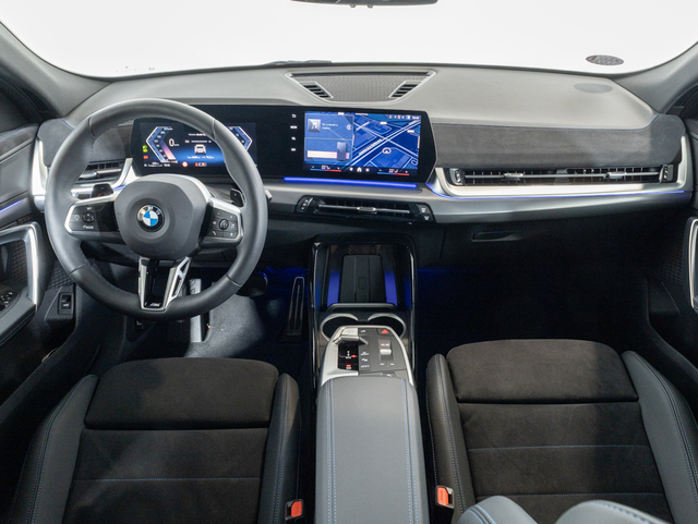 BMW X2 xDrive20d color Blanco. Año 2025. 120KW(163CV). Diésel. En concesionario Oliva Motor Girona de Girona