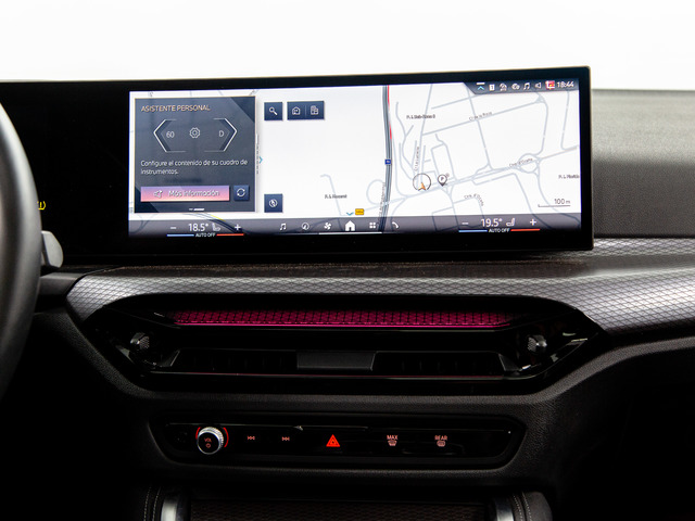 BMW Serie 4 420d Gran Coupe color Negro. Año 2025. 140KW(190CV). Diésel. En concesionario Móvil Begar Alicante de Alicante