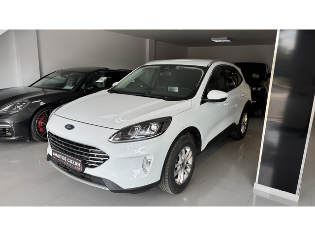 Ford Kuga 1.5 EcoBoost S&S Titanium 4x2 110 kW (150 CV)