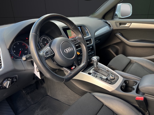 Audi Q5 S line 2.0 TDI clean diesel quattro 140 kW (190 CV) S tronic