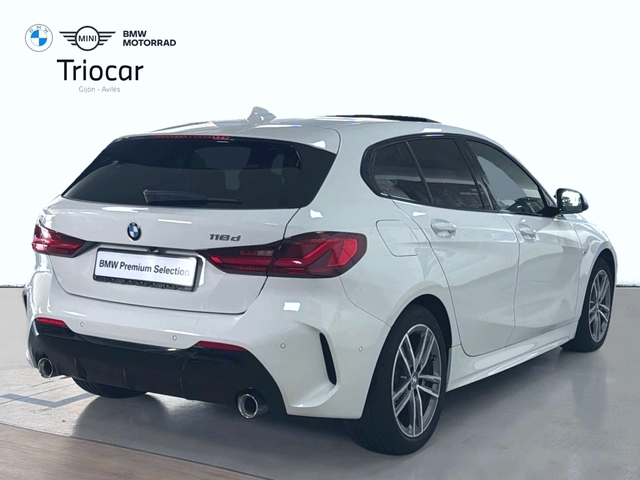BMW Serie 1 118d color Blanco. Año 2021. 110KW(150CV). Diésel. En concesionario Triocar Gijón (Bmw y Mini) de Asturias