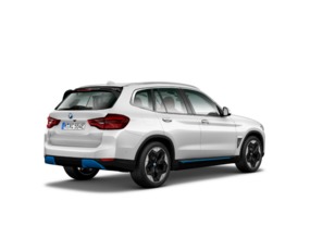 Fotos de BMW iX3 Impressive color Blanco. Año 2021. 210KW(286CV). Eléctrico. En concesionario Motri Motor Jaén de Jaén