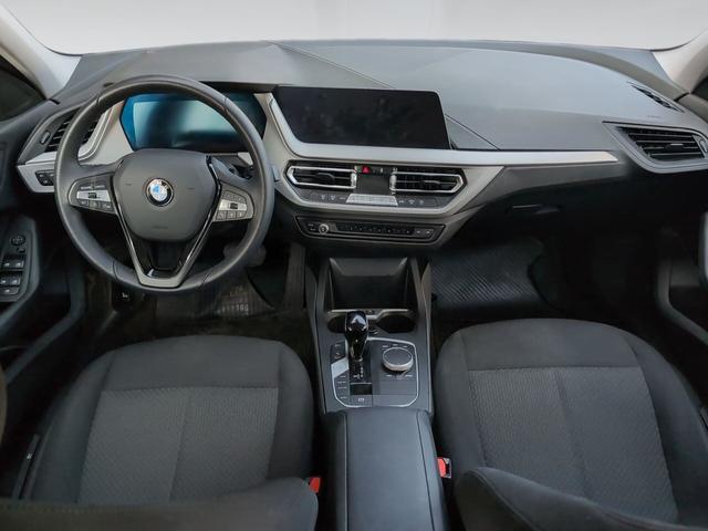 fotoG 6 del BMW Serie 1 118i 103 kW (140 CV) 140cv Gasolina del 2023 en Málaga