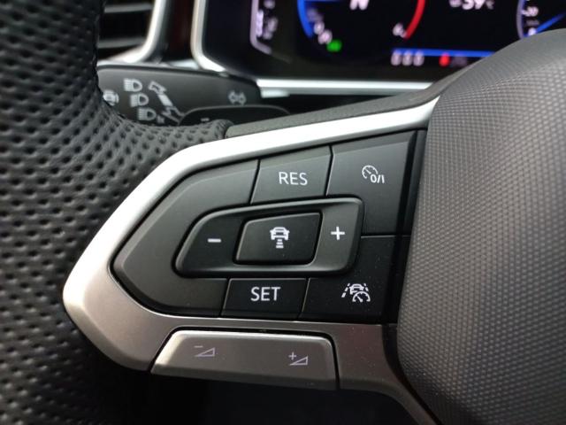 Volkswagen T-Roc R-Line 2.0 TDI 110 kW (150 CV) DSG