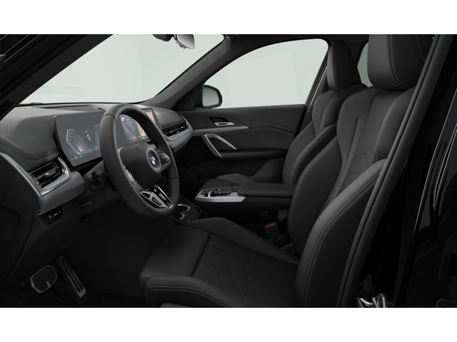 BMW X1 sDrive20d color Negro. Año 2025. 120KW(163CV). Diésel. En concesionario Celtamotor Vigo de Pontevedra