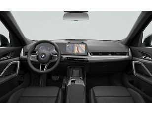 Fotos de BMW X1 sDrive20d color Negro. Año 2025. 120KW(163CV). Diésel. En concesionario Celtamotor Vigo de Pontevedra