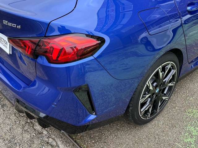 BMW Serie 2 220d Gran Coupe color Azul. Año 2025. 120KW(163CV). Diésel. En concesionario Celtamotor Vigo de Pontevedra