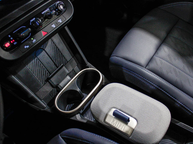 fotoG 14 del MINI MINI 5 Puertas Cooper S 150 kW (204 CV) 204cv Gasolina del 2025 en Barcelona