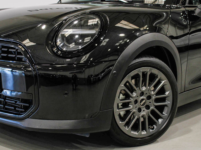 fotoG 5 del MINI MINI 5 Puertas Cooper C 115 kW (156 CV) 156cv Gasolina del 2025 en Barcelona