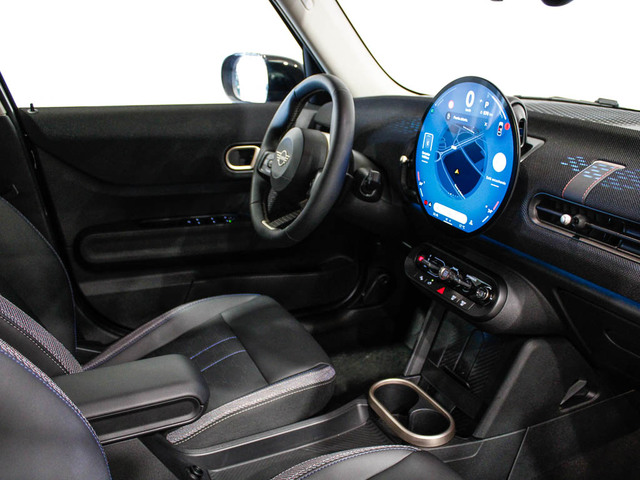 fotoG 7 del MINI MINI 5 Puertas Cooper C 115 kW (156 CV) 156cv Gasolina del 2025 en Barcelona