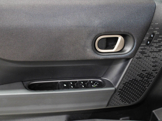 fotoG 15 del MINI MINI 5 Puertas Cooper C 115 kW (156 CV) 156cv Gasolina del 2025 en Barcelona