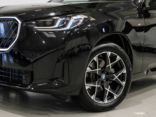 BMW X3 xDrive20i color Negro. Año 2024. 153KW(208CV). Gasolina. En concesionario Barcelona Premium -- GRAN VIA de Barcelona