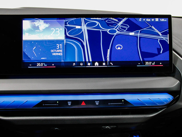 BMW X3 xDrive20i color Negro. Año 2024. 153KW(208CV). Gasolina. En concesionario Barcelona Premium -- GRAN VIA de Barcelona