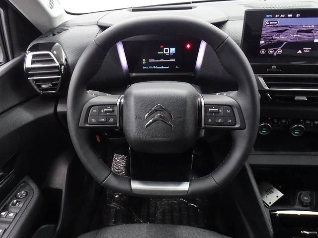Foto 12 Citroen ë-C4 X eléctrico 54kWh Shine 115 kW (156 CV)