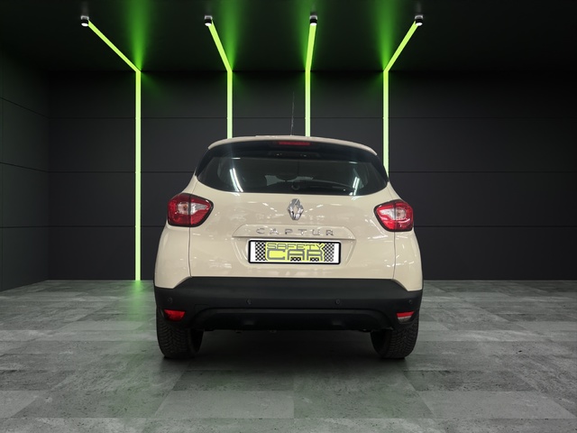 Renault Captur Life Energy TCe 66 kW (90 CV)