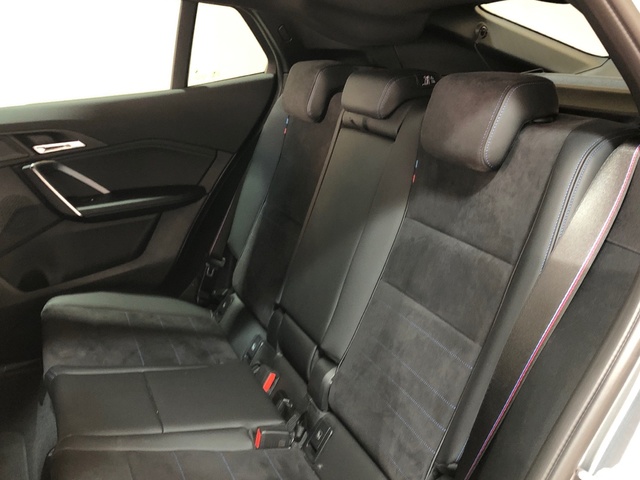 BMW X2 sDrive18d color Gris. Año 2024. 110KW(150CV). Diésel. En concesionario Movilnorte Las Rozas de Madrid