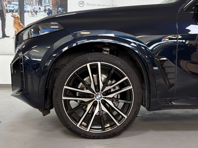 BMW X5 xDrive30d color Negro. Año 2023. 219KW(298CV). Diésel. En concesionario Triocar Gijón (Bmw y Mini) de Asturias