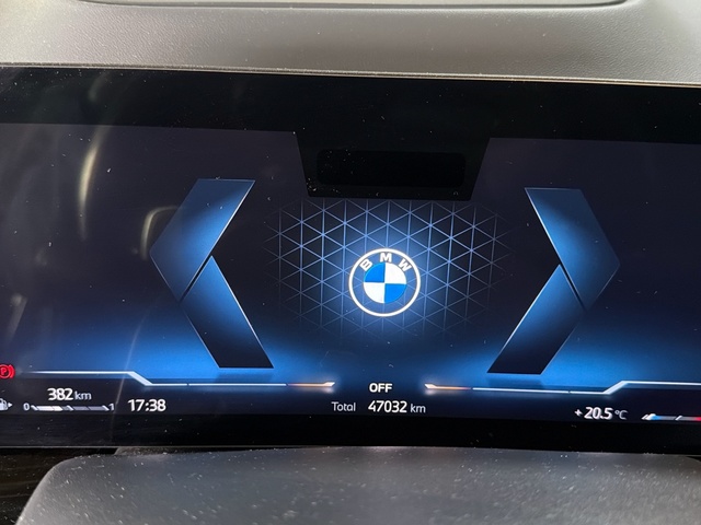 BMW X5 xDrive30d color Negro. Año 2023. 219KW(298CV). Diésel. En concesionario Triocar Gijón (Bmw y Mini) de Asturias