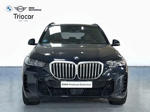Fotos de BMW X5 xDrive30d color Negro. Año 2023. 219KW(298CV). Diésel. En concesionario Triocar Gijón (Bmw y Mini) de Asturias