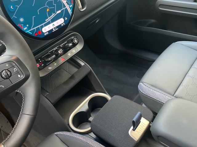 fotoG 13 del MINI MINI Countryman D 120 kW (163 CV) 163cv Diésel del 2024 en Pontevedra