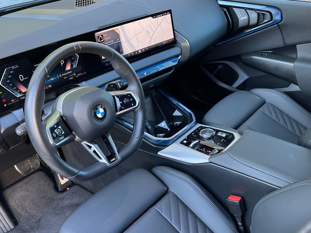 BMW X3 xDrive20d color Gris. Año 2024. 145KW(197CV). Diésel. En concesionario Celtamotor Vigo de Pontevedra