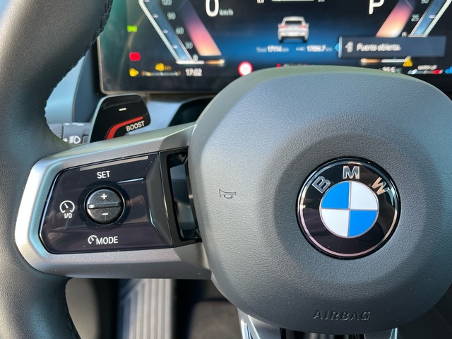 BMW X3 xDrive20d color Gris. Año 2024. 145KW(197CV). Diésel. En concesionario Celtamotor Vigo de Pontevedra