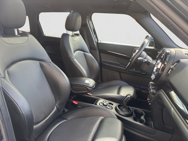 fotoG 7 del MINI MINI Countryman Cooper D 110 kW (150 CV) 150cv Diésel del 2021 en Barcelona