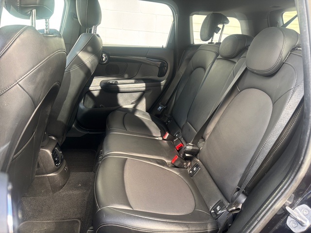 fotoG 8 del MINI MINI Countryman Cooper D 110 kW (150 CV) 150cv Diésel del 2021 en Barcelona