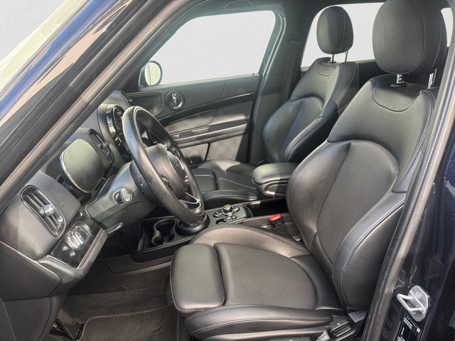 fotoG 10 del MINI MINI Countryman Cooper D 110 kW (150 CV) 150cv Diésel del 2021 en Barcelona