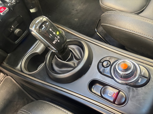 fotoG 22 del MINI MINI Countryman Cooper D 110 kW (150 CV) 150cv Diésel del 2021 en Barcelona