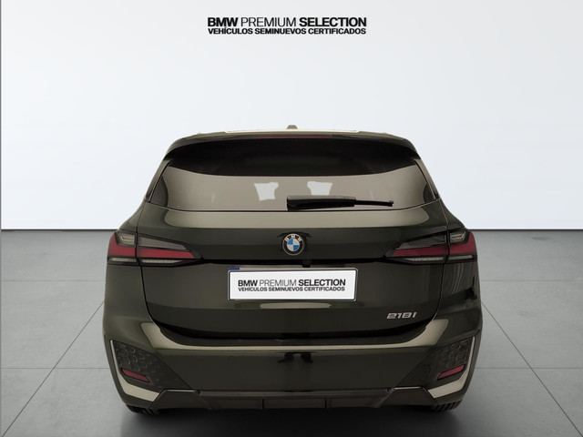 BMW Serie 2 218i Active Tourer color Verde. Año 2022. 100KW(136CV). Gasolina. En concesionario Automotor Premium Velázquez - Málaga de Málaga