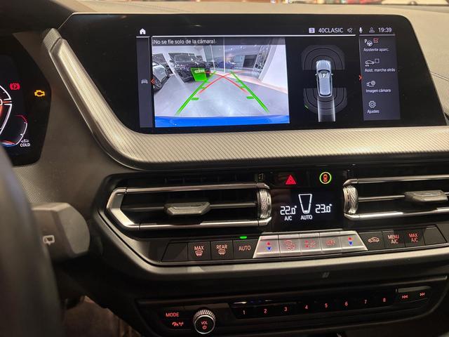 fotoG 15 del BMW Serie 1 118d Business 110 kW (150 CV) 150cv Diésel del 2021 en Almería