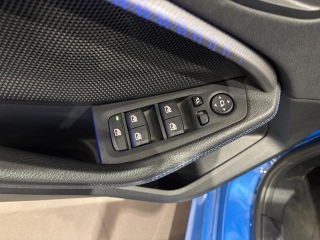 fotoG 25 del BMW Serie 1 118d Business 110 kW (150 CV) 150cv Diésel del 2021 en Almería