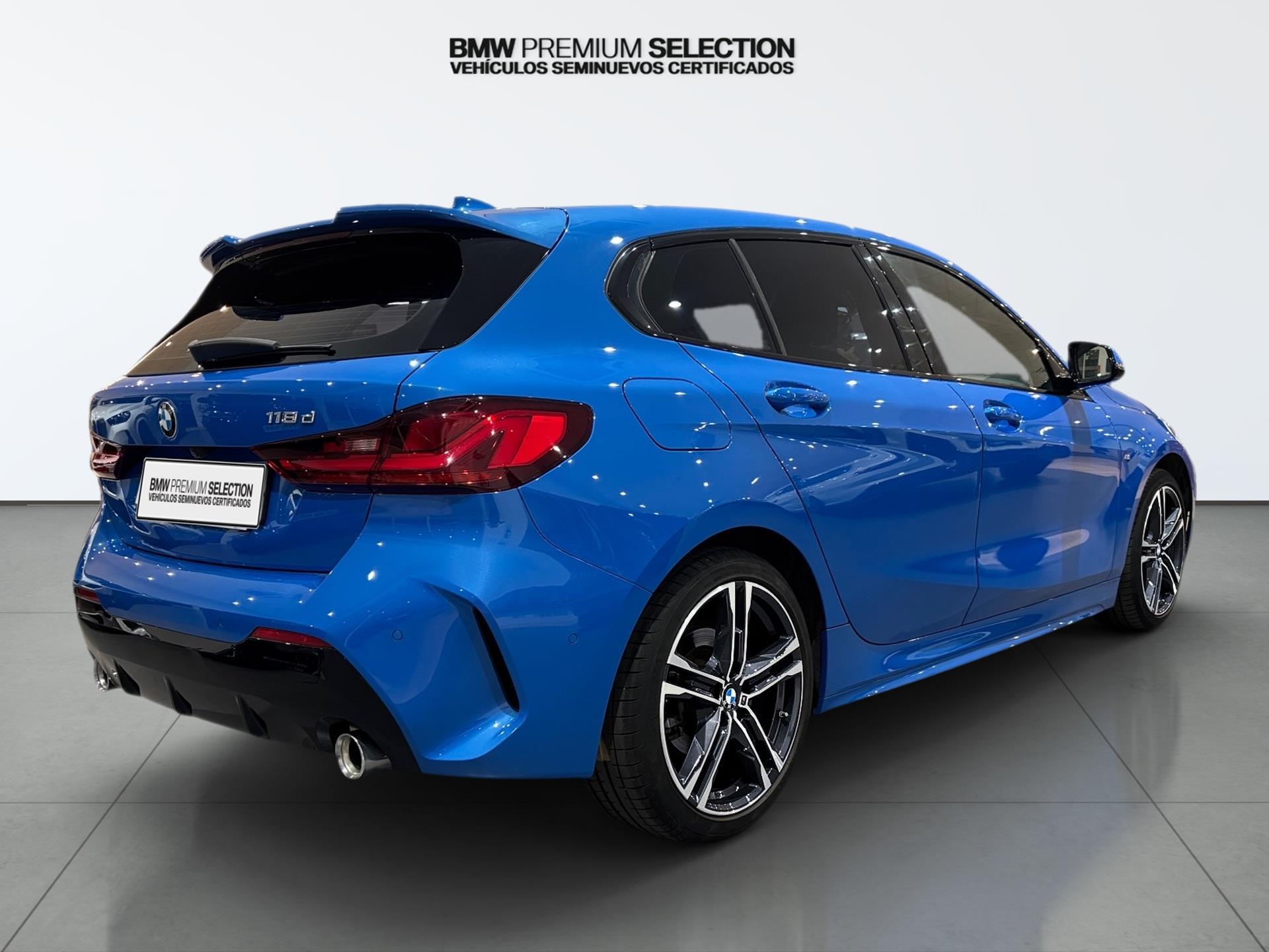 BMW Serie 1 118d color Azul. Año 2021. 110KW(150CV). Diésel. En concesionario Automotor Costa, S.L.U. de Almería