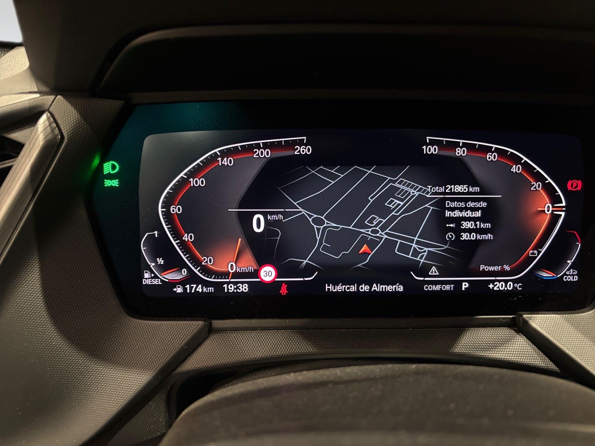 BMW Serie 1 118d color Azul. Año 2021. 110KW(150CV). Diésel. En concesionario Automotor Costa, S.L.U. de Almería