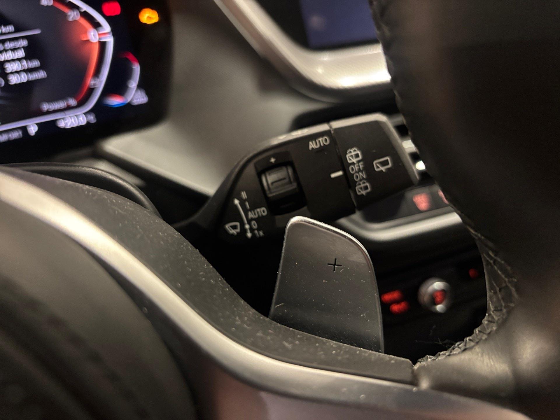 BMW Serie 1 118d color Azul. Año 2021. 110KW(150CV). Diésel. En concesionario Automotor Costa, S.L.U. de Almería