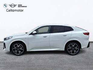 Fotos de BMW X2 sDrive18d color Blanco. Año 2025. 110KW(150CV). Diésel. En concesionario Celtamotor Caldas Reis de Pontevedra