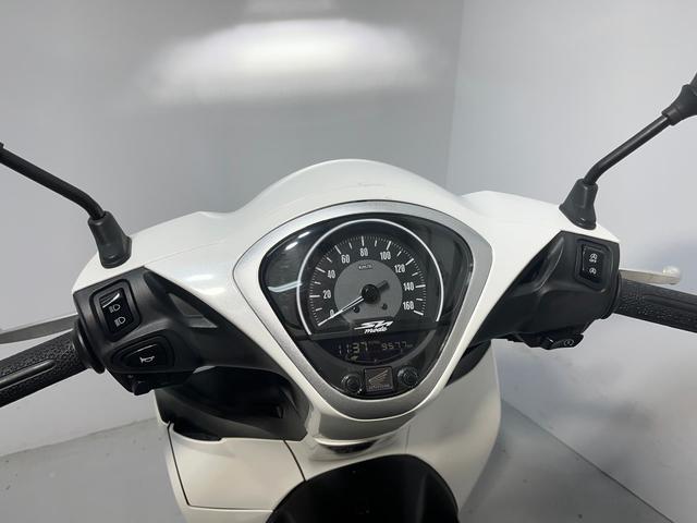 Honda SH125i  - 7