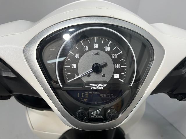 Honda SH125i  - 8