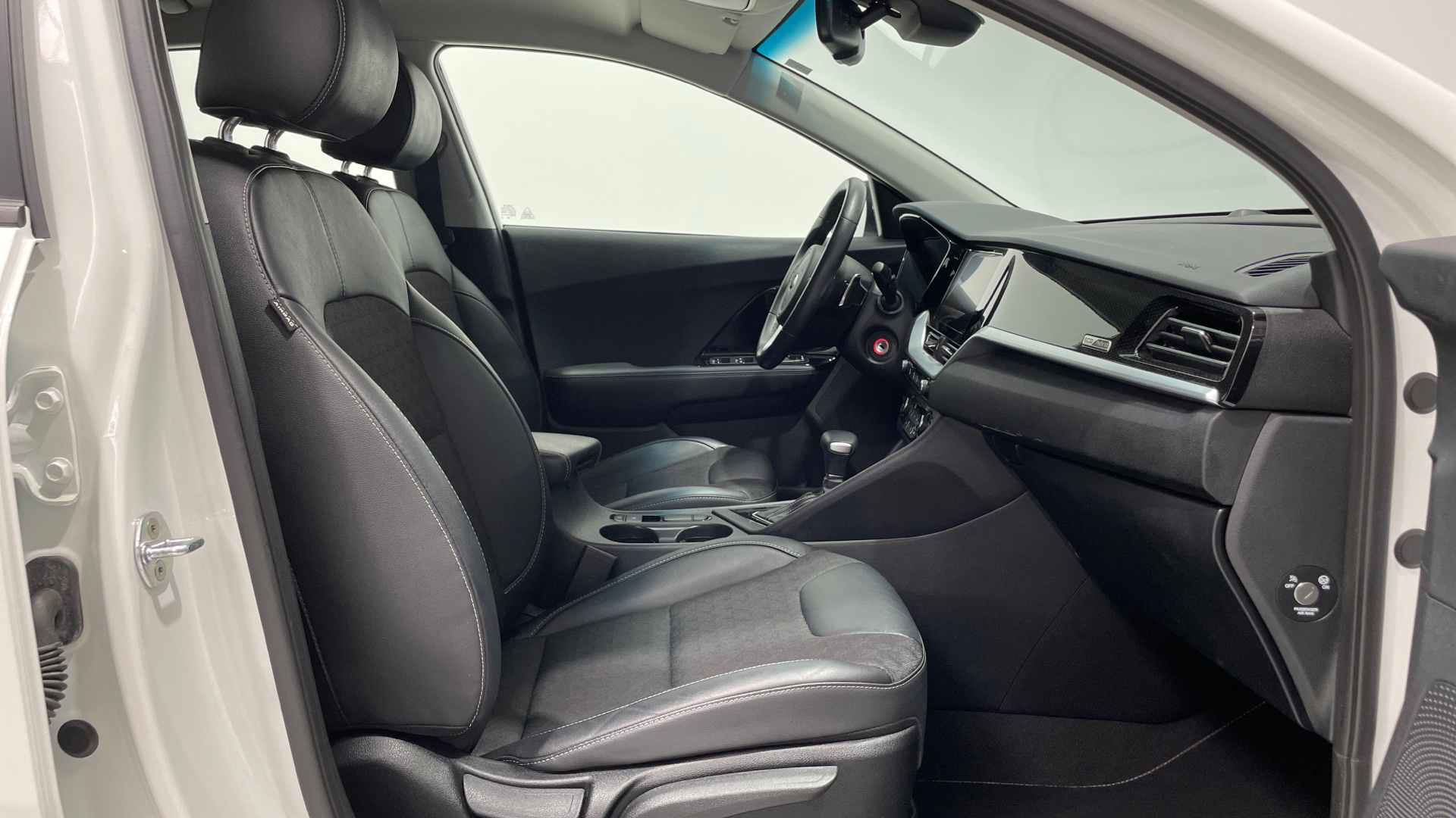 Kia Niro 1.6 GDi HEV Híbrido en Barcelona