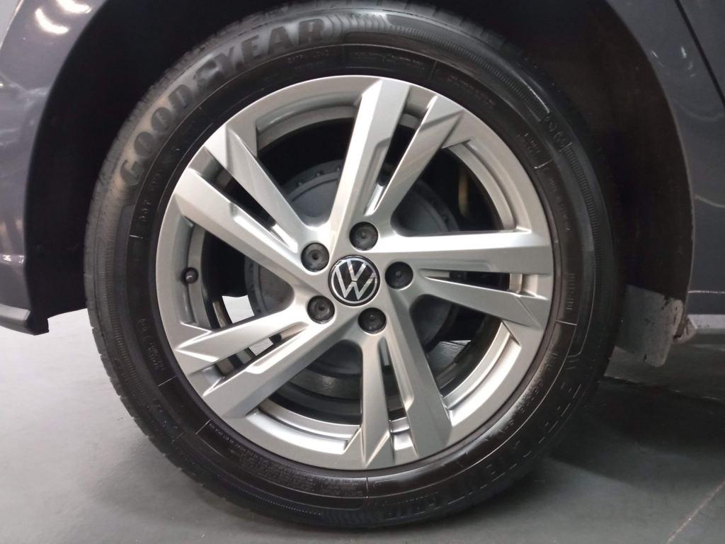 R-Line 1.0 TSI 70 kW (95 CV)