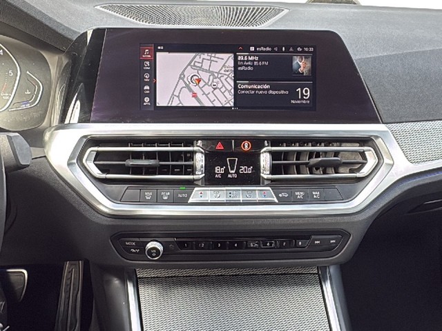 BMW Serie 3 318d color Azul. Año 2022. 110KW(150CV). Diésel. En concesionario BMW Avilcar Ávila de Ávila