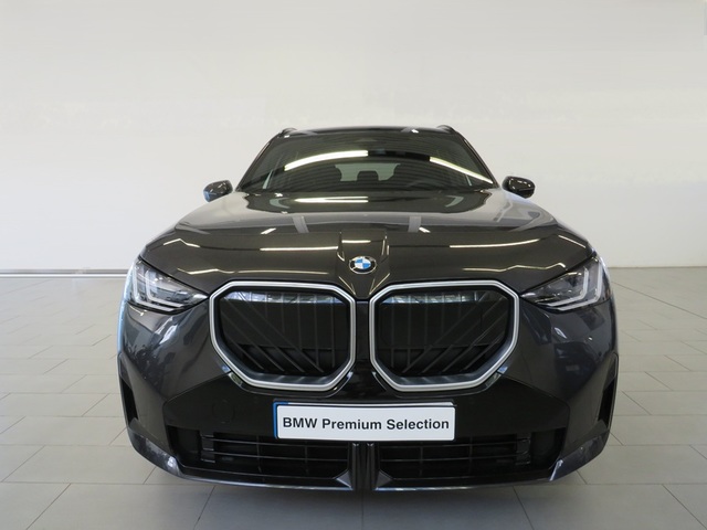 BMW X3 xDrive30e color Gris. Año 2025. 220KW(299CV). Híbrido Electro/Gasolina. En concesionario Lugauto S.A. de Lugo